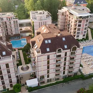 Tarsis Club & Aquapark Hotel de apartamente