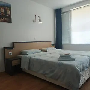  Apartament Private Studio 306 Complex Nev, Sarafovo, Beach & Airport ,With Swimming Pool, Free Parking Bułgaria